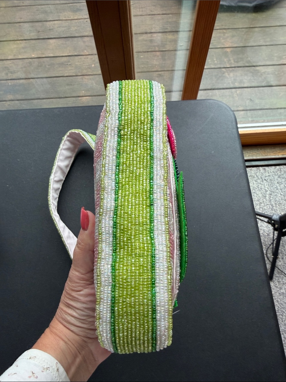 Handmade in India Beaded Pink Tulip Shoulder Bag - Picture 6 of 14